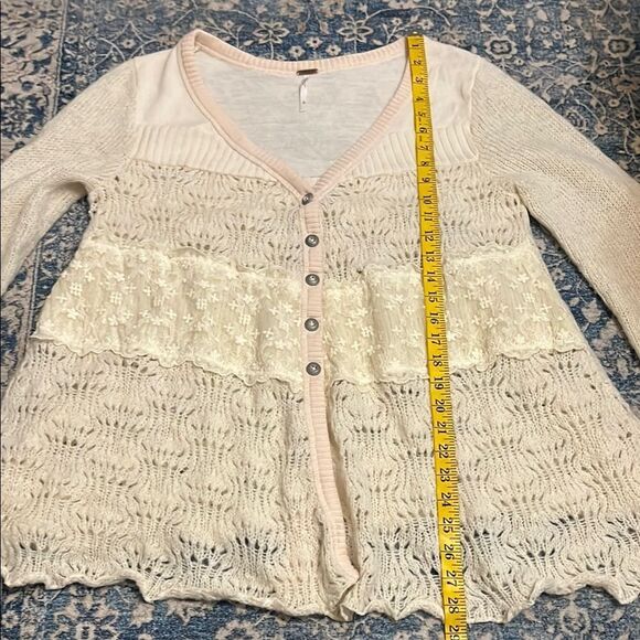 Free People Honeysuckle Years Lace Button Cardigan Sweater Boho Cottagecore - Picture 15 of 15
